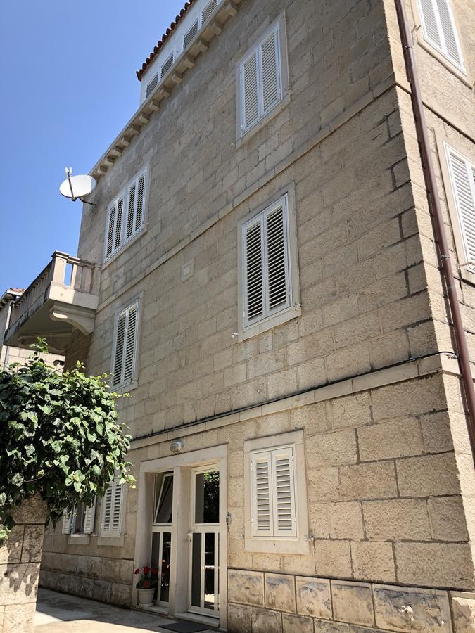Stone House Appartement *